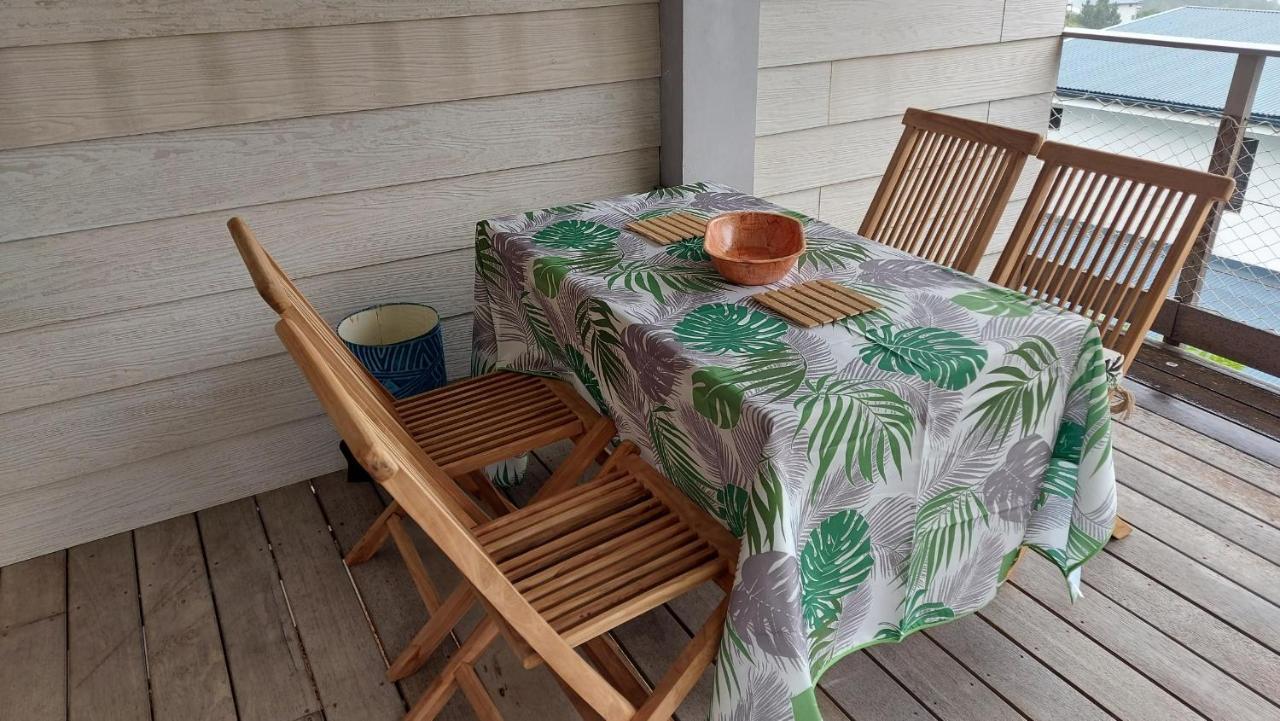Studio Vaimiti Pour 2 Personnes Vue Mer Et Moorea Faaa Exterior photo